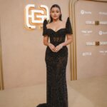 Liza Soberano Instagram - Gold Gala 2023 lewk ✨🇵🇭 @pircillapae @ryanrichman @markbumgarner @perrytabora @globalringsjewelry