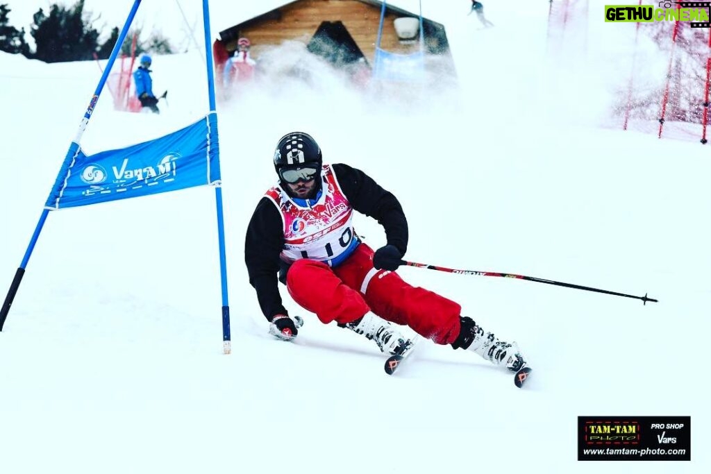 Loïc Fiorelli Instagram - Giant slalom à @vars_fob photo by Tamtam photo Vars! #ski #esf #vars #snow #france #vars