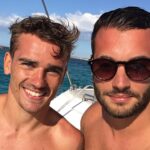 Loïc Fiorelli Instagram - 👌🏼👍🏼😁 #Griezmann #corse #holiday #Loy @snobmilanofrance