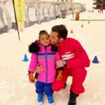 Loïc Fiorelli Instagram - Première journée de ski pour Louna 😍 Je suis tellement heureux elle adore ça ❤️ Vars La Forêt Blanche