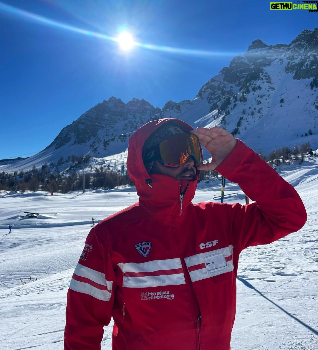Loïc Fiorelli Instagram - Tellement top mon Julbo Quickshift 😍 merci @north_com @julbo_eyewear ❤️❤️ Vars La Forêt Blanche