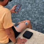 Loïc Fiorelli Instagram - On reprend les choses sérieuses et pour la récupération j’ai choisi l’électrostimulation avec @bluetens.fr avec ce duo sport 🔥 Fil très court, bonne autonomie et le tout géré avec l’appli bluetens! -20% pour nous tous avec le code bluetens06 🤩