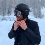 Loïc Fiorelli Instagram – ❄️ La saison démarre dans quelques jours il est temps de vous équiper! Avec @aurakprotection vous skierez avec classe, confort et en sécurité! 😎 Profitez de -10% pour tout achat sur le site www.aurak.com avec le code LOIC19! ❄️ #aurak #ski #alpes #snow #helmet #glasses #vars #varsfob  #valdisere #courchevel #tignes #meribel #gstaad Vars La Forêt Blanche