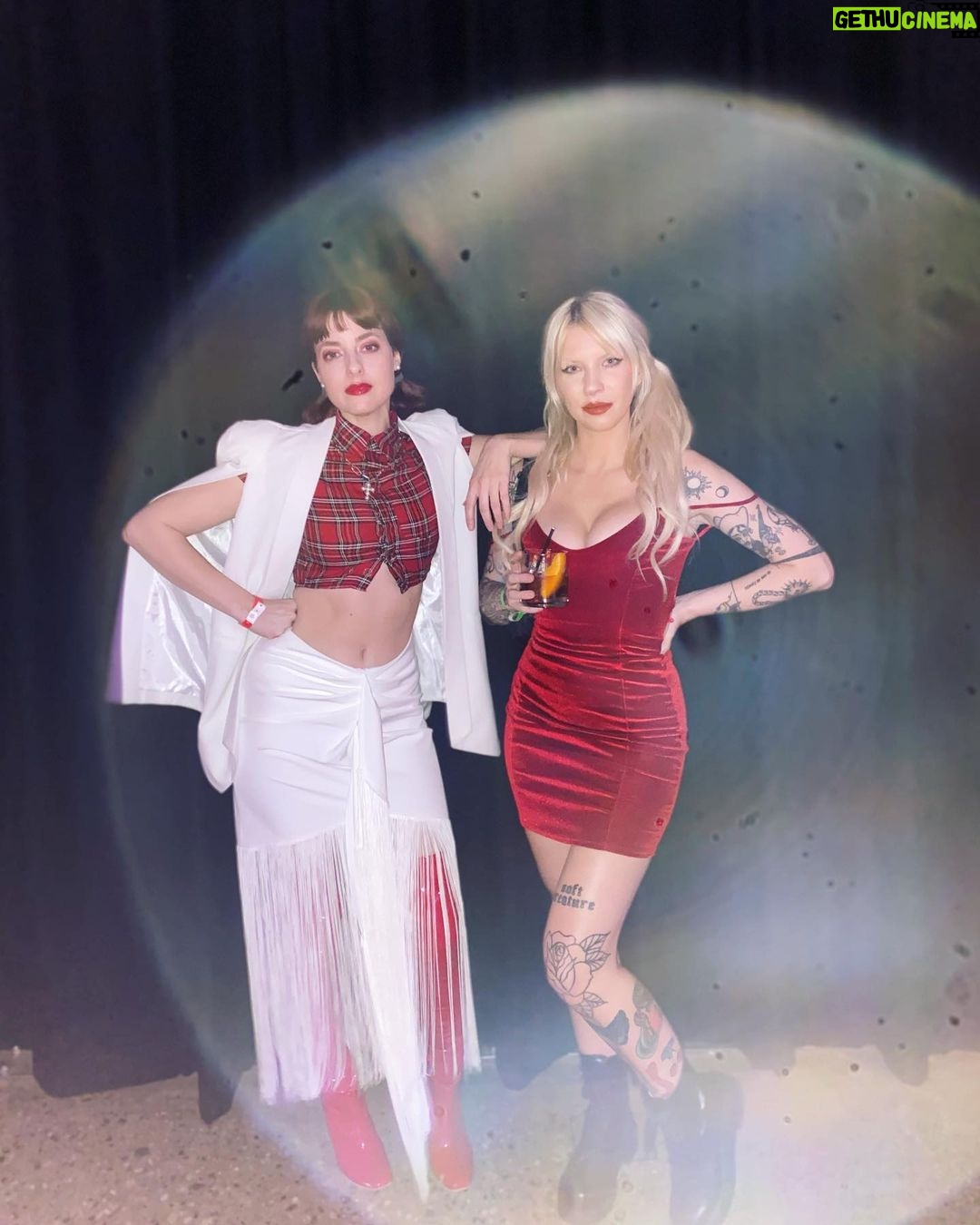 Lola Blanc Instagram - Christmas cowgirl chic @ last night’s #guardiansholidayspecial party. The special made me very happy and so did my friends