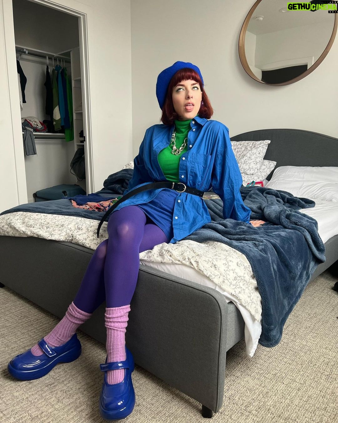 Lola Blanc Instagram - @filmquest is basically an annual tradition now, and here’s the proof! Thanks to the fest for screening Here Come the Wolves and to @charleskeithofficial for making it impossible to decide which shoes to wear