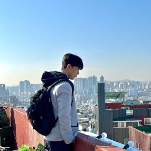 Lomon Instagram - 3인칭 복수 남은 사진 털기… 📸🫶📸 @disneypluskr  #3인칭복수 #revengeofothers #지수헌
