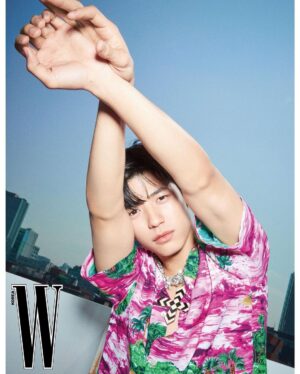 Lomon Instagram - @wkorea @gucci