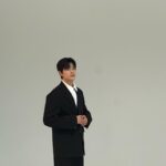 Lomon Instagram - 새해복 많이 받으세요 🙇‍♂️ 모두 건강하고 웃음이 가득한 한해 되세요 🧧❤️😄