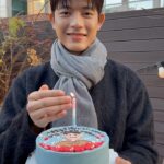 Lomon Instagram - Dear. My lovely fans! I wanted to take a moment to thank you all for the wonderful birthday wishes I received. I couldn't have had a happier or warmer day without your love and support. I know I was a little late in responding, but I was busy filming on my birthday. I wanted to give you all the best possible version of myself! I'm so grateful for your love and support. It means the world to me. I love you all❤️