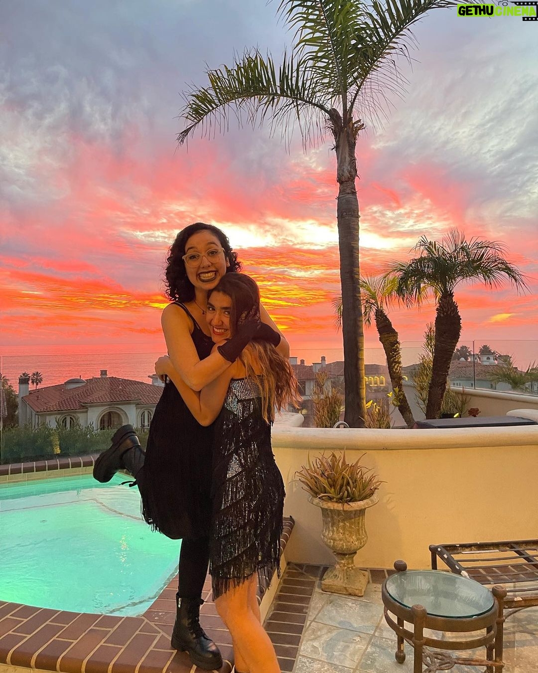 Lori Mae Hernandez Instagram - I’m late but HAPPY HALLOWEEN!!!!! Dressed like a flapper and had roaring time!!!! Trick or treating and Karaoke!! What did you dress as for Halloween?! 👻#halloween #halloweencostume #flapper #flappergirl #sunset #karaoke #happyhalloween