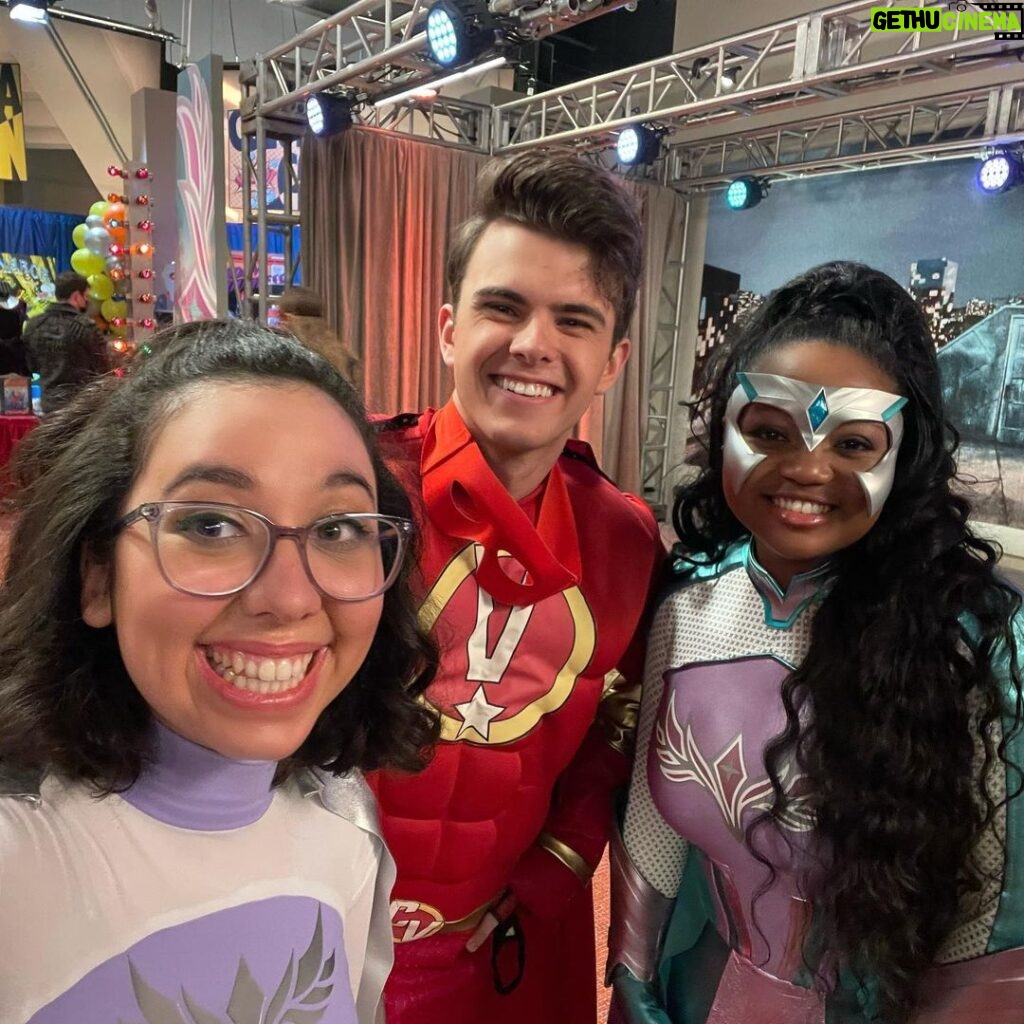 Lori Mae Hernandez Instagram - On Disney Channel and Disney+, watch ep 5 for Superfan Lilly!!!! Had a blast on this show!!!!! Cast was so welcoming and kind and fun!! 🤩 #villiansofvalleyview #disneychannel #disneyplus #superfan