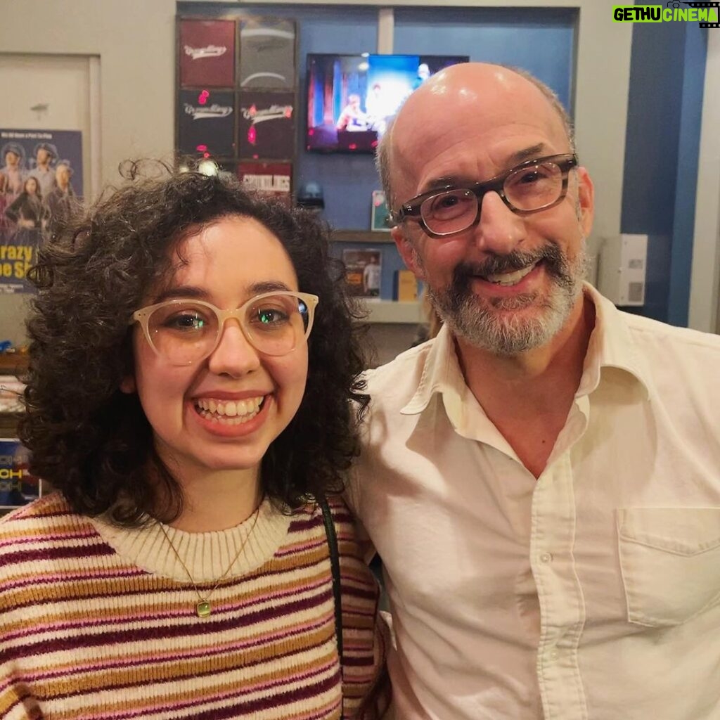 Lori Mae Hernandez Instagram - JUST PASSED MY FIRST LEVEL AT THE GROUNDLINGS!!!!! Such an honor to say that I am now a small part of such comedic history!! I got to meet the BRILLIANT @jimrash !!!! He is an Oscar winner, groundlings alum, and genius!! 🎭 #jimrash #groundlings #groundlingstheatre #community #sixseasonsandamovie #comedy #skyhigh #thedescendents #thewaywayback