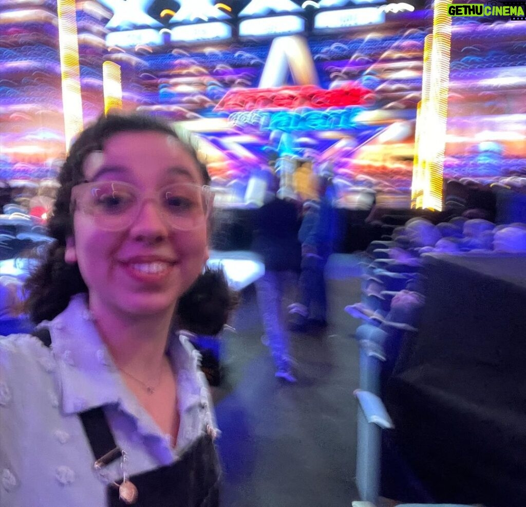 Lori Mae Hernandez Instagram - Who do you think is gonna win?!?! 🤩#agt #americasgottalent #agtauditions #agtfinale
