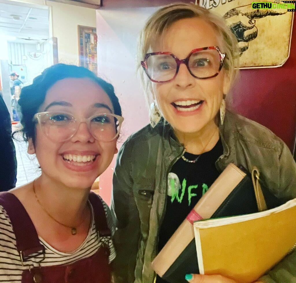 Lori Mae Hernandez Instagram - 🤩The HILARIOUS @mariabamfordcomedy 🤩 I cannot believe that I had the pleasure of getting to work with this in incredible person!! So glad I got to see her the other night @flapperscomedy !! She knows how to hold a room like no other!! Flappers Comedy Club Burbank