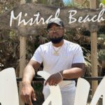 Lost Instagram - J’suis tout seul mais c’est comme ça au sommet…🚶🏾‍♂️🌴 #Héritage Marbella, Puerto Banus - Spain
