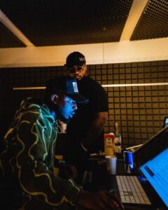 Lost Instagram - Loading 95%… 💿 @norsacce 🤝 Paris, France