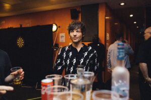 Louis Tomlinson Instagram - After two years of waiting this tour has been special so far. THANK YOU!