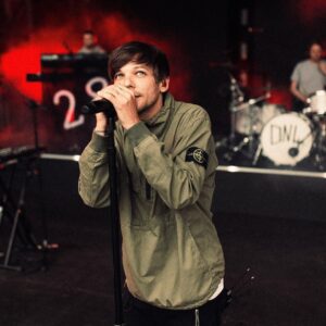 Louis Tomlinson Instagram - DN4