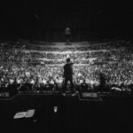 Louis Tomlinson Instagram - This year has absolutely flown by. What a tour, what a year so far!
