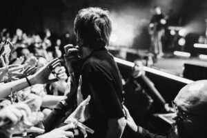 Louis Tomlinson Instagram - After two years of waiting this tour has been special so far. THANK YOU!