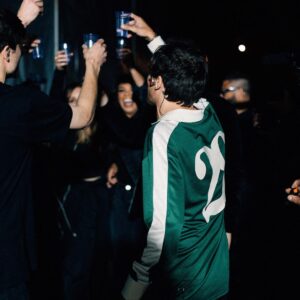 Louis Tomlinson Instagram - Can’t put yesterday into words. Music is nothing without the people! @joshuahalling