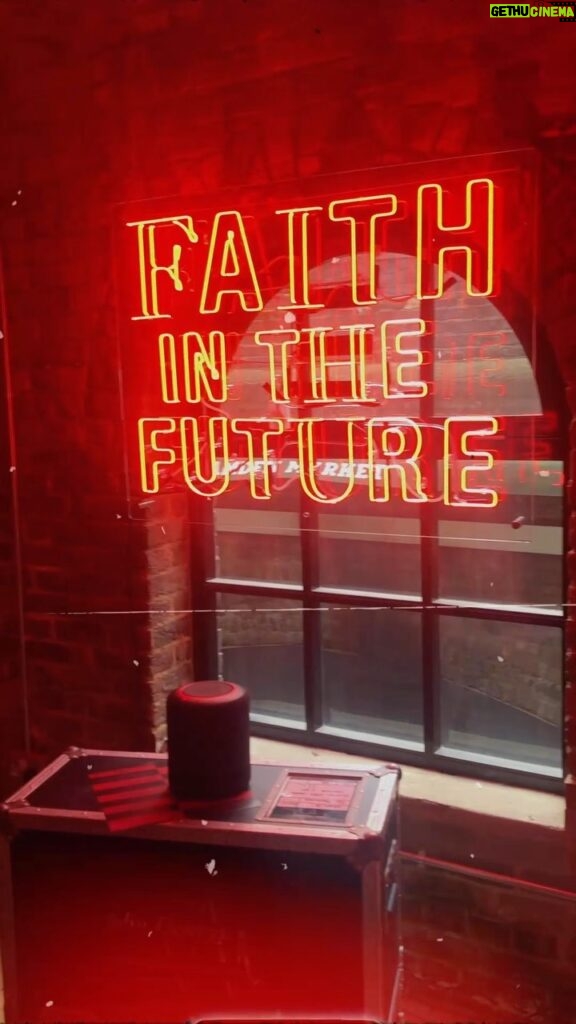 Louis Tomlinson Instagram - Faith In The Future. London Pop-up Store. @amazonmusicuk #FaithInTheFuture