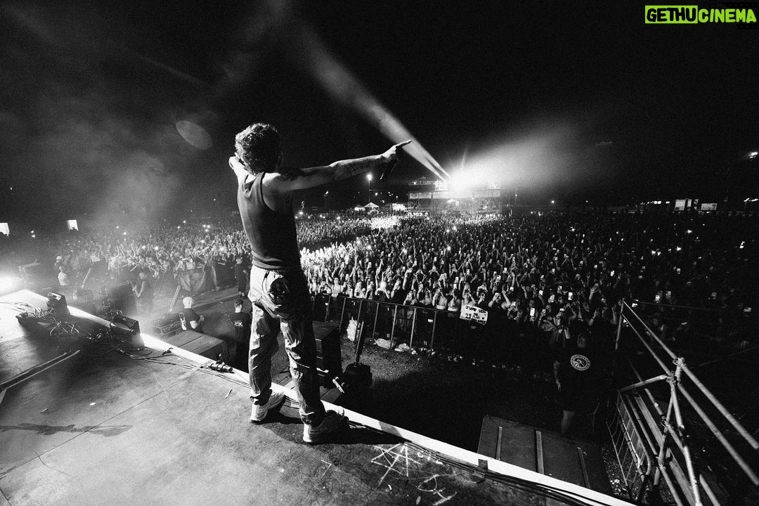 Louis Tomlinson Instagram - Away From Home, what an incredible night and another amazing year for the festival! Thank you to all the incredible artists that played this year and of course to you lot for making it all possible! Until next year. Maybe it’s time to try it outside of Europe