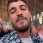 Luís Marvão Instagram - Os @dzrt.oficial voltaram!!! 🙌🏻🙌🏻🙌🏻 Voltaram com a mesma amizade que sempre tiveram entre si, com a humildade de não saber o que iam encontrar e dispostos a dar para receber com uma generosidade imensa! E quem os ouviu hoje passado 12 anos desde o último concerto juntos, deu-lhes tudo o que tinha! Essa partilha, a reação deles ao ver tudo a acontecer realmente, foi maravilhoso. Tão maravilhoso que os primeiros 15 minutos do espectáculo deixaram-me com as pernas arrepiadas, foi muita energia boa e guardada durante muito tempo! Nunca tinha tido oportunidade de os ver ao vivo, mas hoje aconteceu e a altice arena cantou a uma só voz para homenagear o Angélico e o legado dos Dzrt e da tão falada geração morangos! 🍓 Foi muito bonito! Parabéns malta, vocês merecem e são pessoas incríveis! Obrigado por terem voltado 🧡 Altice Arena