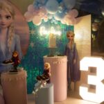 Luís Marvão Instagram - 3 anos da nossa Maluzinha que estava tão feliz no seu mundo da Frozen tão bem pensado pela @lifeinparty que nem reparou que foi o Zema que soprou as velas 👀👀 E provou a trança da sua Elsa do bolo que estava incrível, obrigada @salpicabakery e adocicamos a festa com os brigadeiros e brownies deliciosos da @adoceclaudia 🥰 Adoramos a cara da primeira fotografia 😂😂😂 📸 da nossa e única @margaridaespanha 🧡 Reino De Arandelle