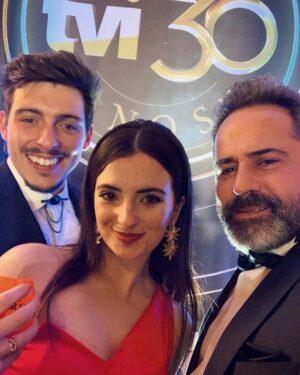 Luís Simões Instagram - 30⁰ aniversário
@tvioficial

✨🎂🎈📸💃🤵🎉

Sim, já sei, sou sempre o último...

#tvi #tvioficial #galatvi30anos #tvi30anos #gala #aniversário