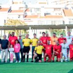 Luís Simões Instagram – Um dia diferente por boas causas. 
⚽🚨 

@sideline_events
@cruz.vermelha.pt
Ph @daniel.fernandes.73700
#jogosolidario #cruzvermelhaportuguesa #sideline #eventosolidario #futebol #friends #goodvibes Clube Desportivo dos Olivais e Moscavide