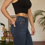 Lucía Martín Abello Instagram – Just @matcha.jeans 🍑💙🥵

#matchajeans 

📸: La beauty @cicutafilms 💕