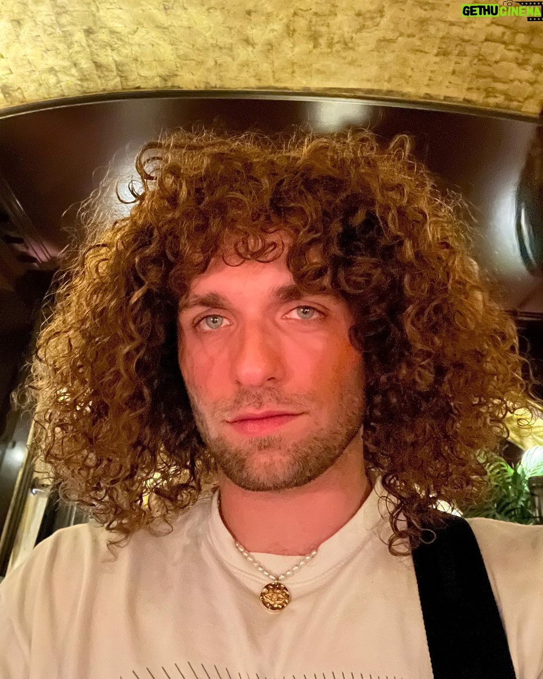 Lucas Hauchard Instagram - comment s’appelle-t-il ?