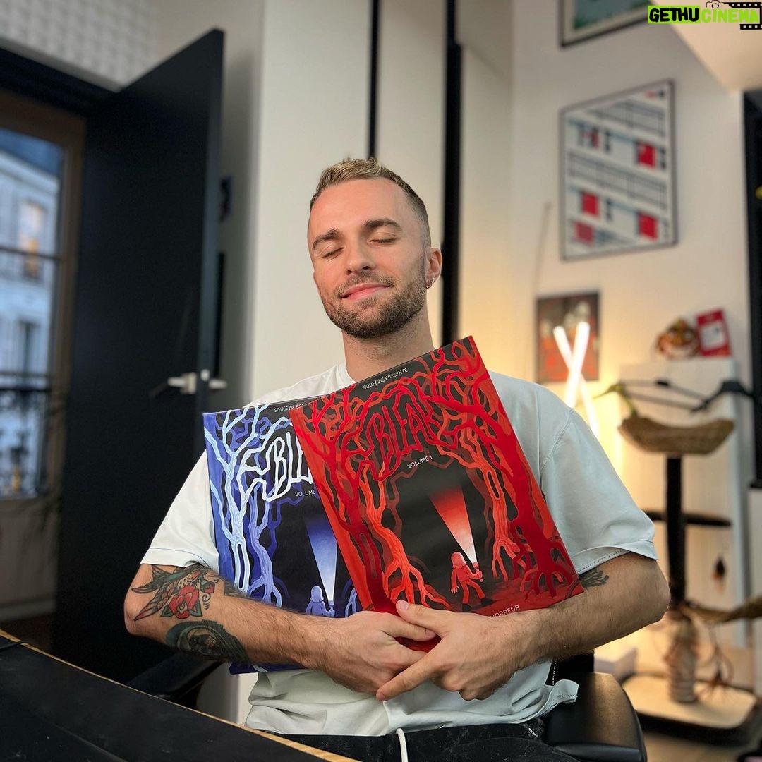 Lucas Hauchard Instagram - Merci pour tous vos retours sur Bleak ! J’ai hâte que vous découvriez les histoires, et la suite… 👹 Les précommandes sont ouvertes pendant 30 jours, lien dans ma bio 👀
