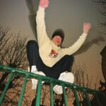 Lucas Hauchard Instagram – nouveau drop ‘CALL YOKO’ dispo lien en bio ✌🏻
(livraison garantie avant Noël pour toute commande passée avant le 20 Décembre)
