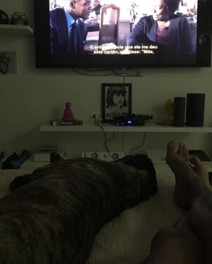 Lucas Lucco Instagram - Acordei sem minha Luzzi hoje. Dói demais… 
Que dia triste!!! Espero mesmo que Deus tenha um lugar feliz, com mt carinho e cheio de ração pra te receber. Te amo pra sempre 🙏🏽