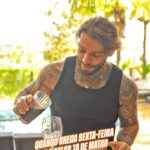 Lucas Lucco Instagram - Com @extrapower sempre tem um rolê diferenciado na minha sexta. E aí, bora EXTRAvasar? Drink 🍹Refrigerante de cola 🍹Extra Power Melancia Conte aqui 👇, qual é seu drink preferido com Extra Power? Brazil