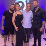 Lucas Lucco Instagram – Inaugurando a primeira clínica estética 100% masculina de Uberlândia @homenz_uberlandia. Melhor custo benefício de Transplante capilar do Brasil, plano de assinatura, botox, harmonização, MMP (tratamento capilar anti queda), depilação a LED, clareamento e alinhamento dentário (invisalign) e muitos outros serviços à disposição dos homens de Uberlândia e região.