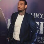 Lucas Lucco Instagram - Seja bem vindo RODEIO ROCK! 🤘🏾 Nessa quinta (05) meu primeiro filme em cartaz em todas as salas de cinema do Brasil! Uma comédia romântica pra sair da sessão com coração quentinho e dar boas risadas com os amigos e família. Viva o cinema nacional!!! 🇧🇷🎥