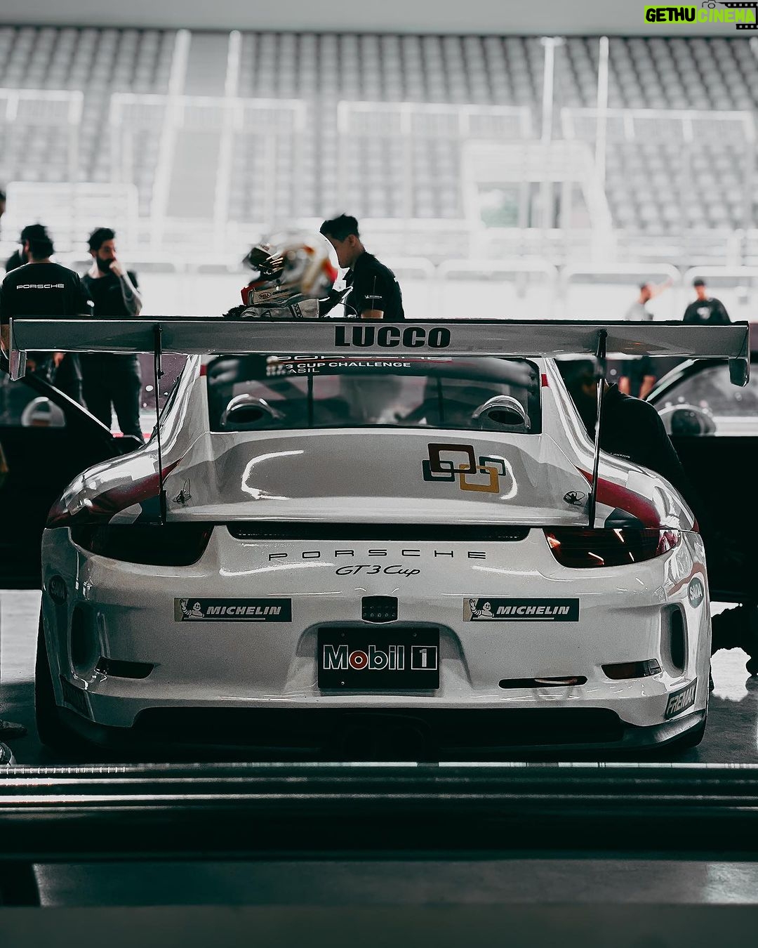 Lucas Lucco Instagram - Seja bem vindo carro 777!!! Mais alguns ajustes pra iniciarmos a temporada @porschecupbrasil 2024 com tudo lá em Goiânia 🏁🔥