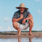 Lucas Viana Instagram - Domingou! O primeiro emoji do seu teclado vai definir como vai ser sua próxima semana... Comenta aqui 👀 Pipa, Rio Grande Do Norte, Brazil