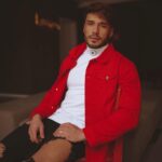 Lucas Viana Instagram - Trabalhe duro em silêncio e deixe o seu sucesso ser o seu barulho 👊🏻 São Paulo, Brazil