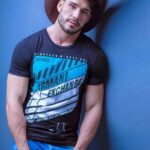 Lucas Viana Instagram - Deus é tão perfeito que não realiza apenas nossos desejos mas sim atende nossas necessidades. Ele conhece a fundo nosso coração e com toda Sua sabedoria tem o poder de suprir nossas reais carências. Não deixe nem por um minuto de ter fé e acreditar, pois Ele não se atrasa e nunca se adianta. Ora, entrega e confia... Tudo acontecerá no tempo dEle. 🙏🏻 São Paulo, Brazil