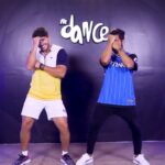 Lucas Viana Instagram - E duuu nada eu apareço no seu feed dançando com meu brother @fabiobigboss que me ensinou direitin! Namoralzinha, me senti dançarino da @fitdance por um dia.. Foi um prazer! Me fala aí vai, que nota você dá pra esse gingado todo? Cê é loko tio..rs 😎🕺🏻 Música: Sonâmbulo - @matheusfernandes_mf