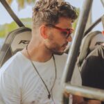 Lucas Viana Instagram - Me aventurando nesse paraíso 😎🌴 Conta aí que eu quero saber, de qual lugar do mundo você é? Maceió, Brazil