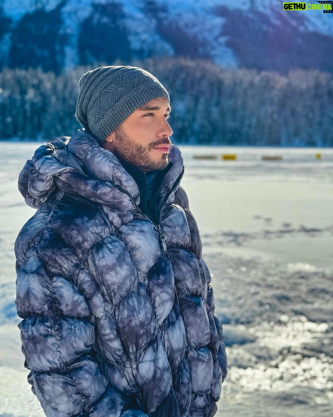 Lucas Viana Instagram - No matter what comes your way, no matter how difficult, no matter how unfair… You’ll do more than simply survive. You’ll thrive in spite of it. 🏂 St. Moritz, Switzerland