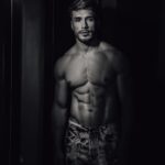 Lucas Viana Instagram - Depois desse post tô indo ali rapidão deixar a preguiça de lado e meter um treino no domingo mesmo 🏃🏻‍♂️🔥 rs quem vem comigo? 👊🏻