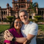 Luciano Huck Instagram - A Nádia é a materialização do verbo “servir” e de tudo que eu acredito. ❤️ Dona de um coração gigante, com o pouco que tem, ela alimenta mais de 600 pessoas por semana, através do seu projeto solidário chamado @sopao_da_esperanca em Juazeiro. Fiquei muito apaixonado na história da Nádia e resolvemos dar uma força no projeto.Se você quiser e puder colaborar, contribua com o @sopao_da_esperanca através da vakinha disponível na minha bio e nos stories. 📸: @isthisreal