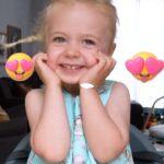 Luciano Huck Instagram - Alice, você é muito fofa até nos erros de gravação! Sou seu fã! Foi um prazer ter você na turma do @domingao. 😍🥰