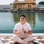Luciano Huck Instagram - Registros da nossa passagem pela India. Uma das experiências mais intensas da minha vida. E valeu muito a pena. Breve no @domingao 📸 @isthisreal India : इंडिया